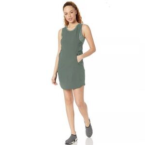 Columbia Sleeveless Olive Dress zip pockets stretch medium
